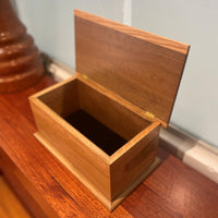 Keepsake box