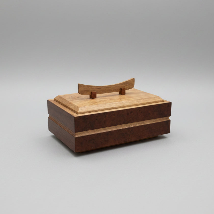 Keepsake box