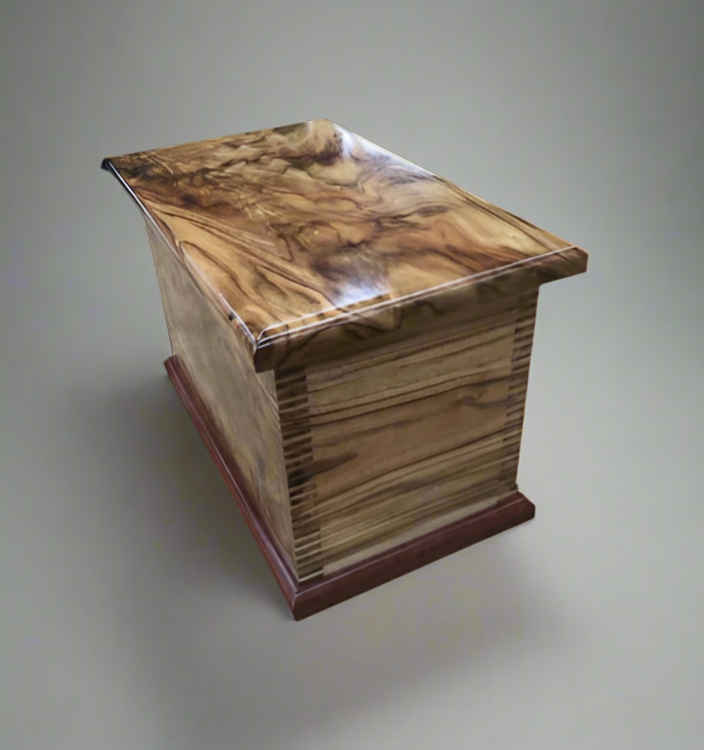 bespoke-timber-memory-box-for-wedding-photos-personalised-sydney