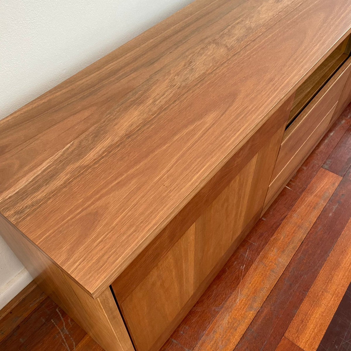 Spotted Gum Henly Entertainment Unit